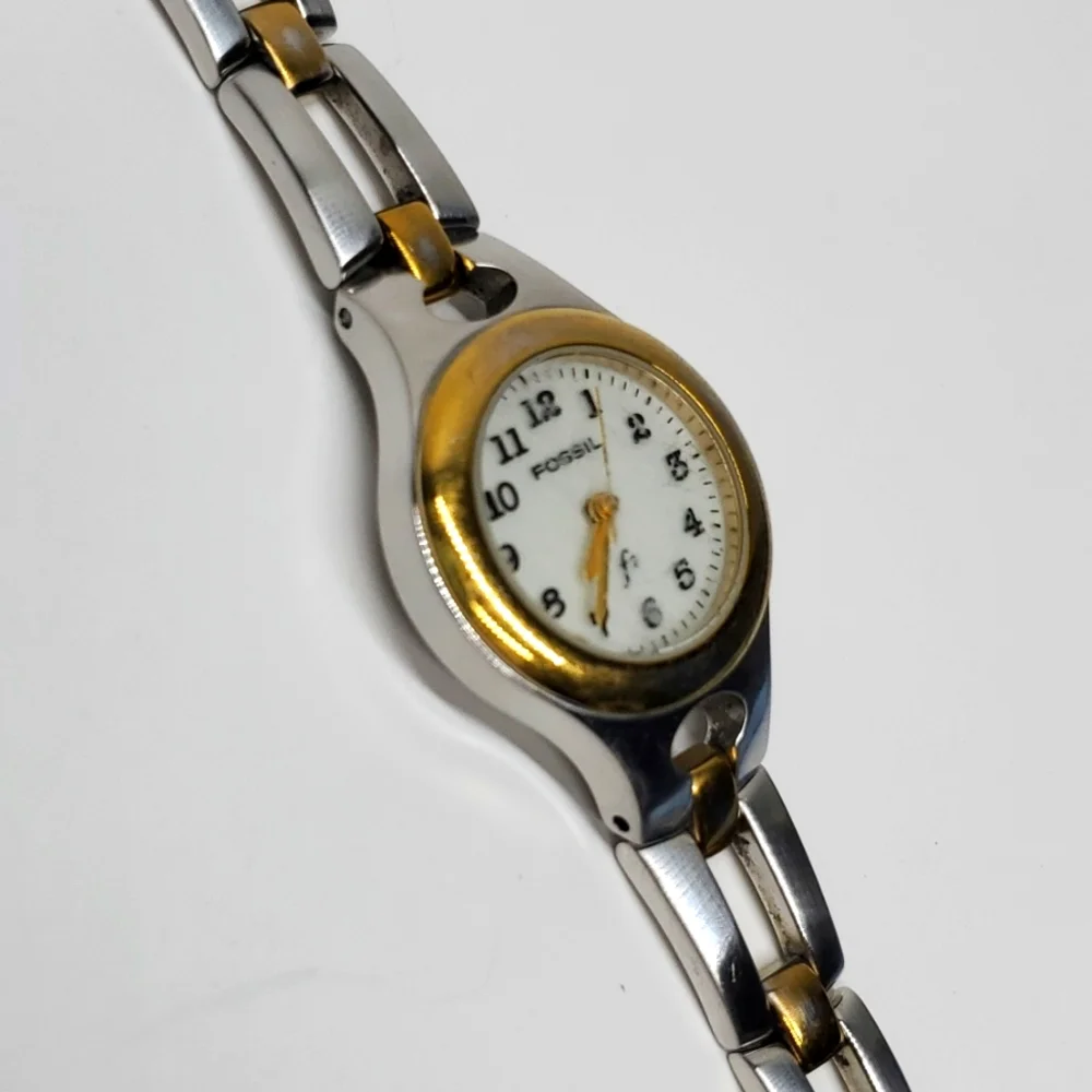 Vintage Fossil F² Watch ES9604 Two Tone Steel Wristband White Face Watch